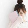 美女COS《巫师3》叶奈法惊艳绝伦 白嫩香肩紫眸勾人